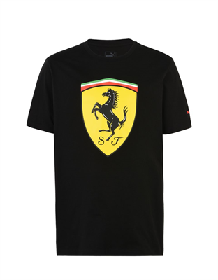 Scuderia Ferrari T-shirt with a big sign.