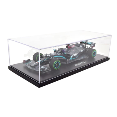 Minichamps Model MERCEDES AMG F1 W11 HAMILTON WORLD CHAMPION 2020 1/12